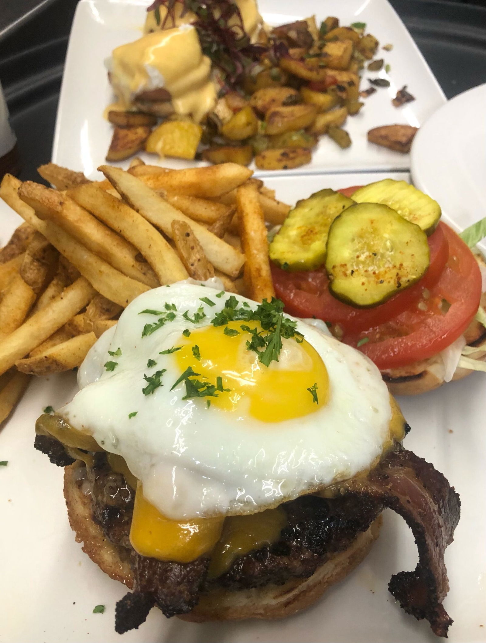 Toulouse restaurant atmosphere