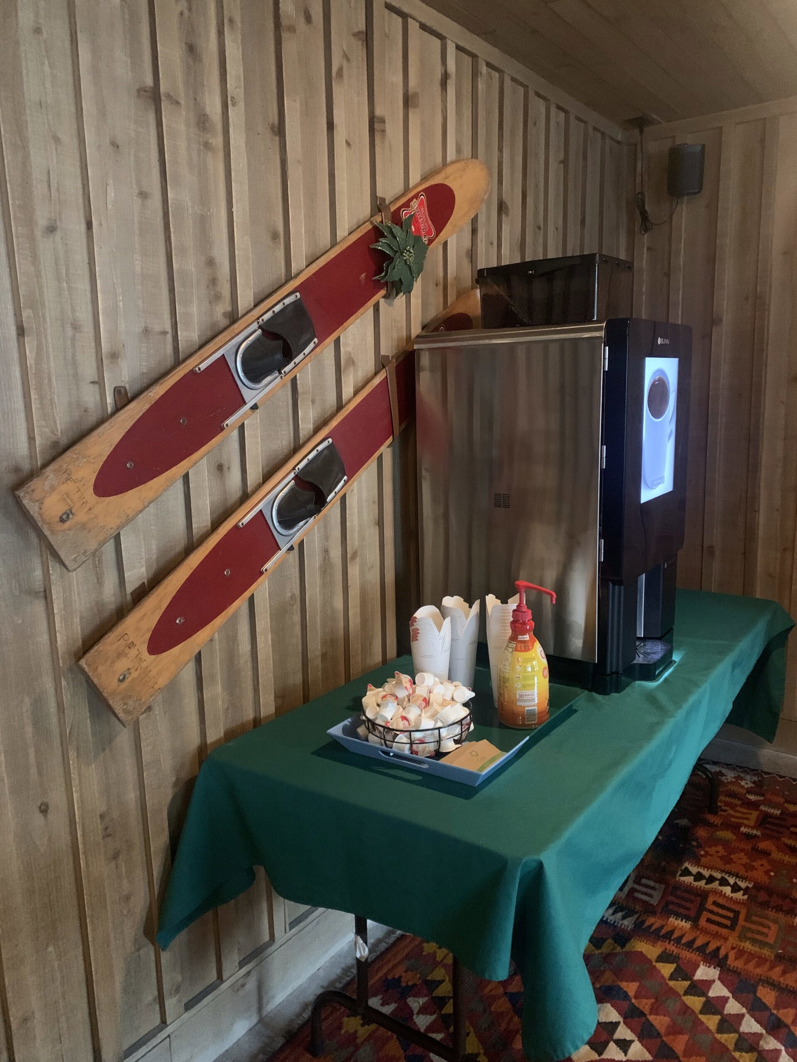 Lobby coffee service at Station House Inn